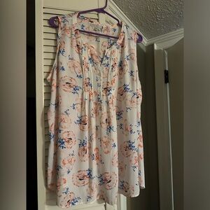 Ladies sleeveless top